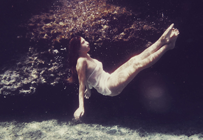Drowning, Haunt Mag, 2012
